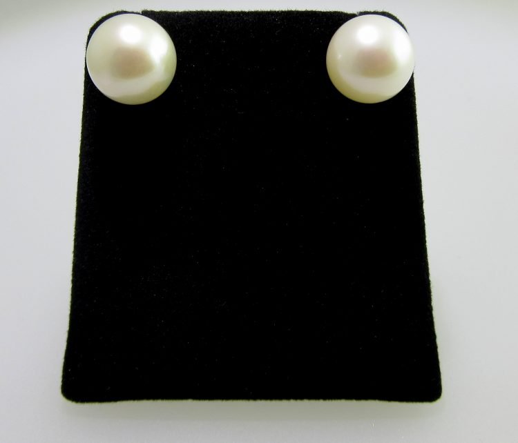 Japanese Akoya Pearl Stud Earrings