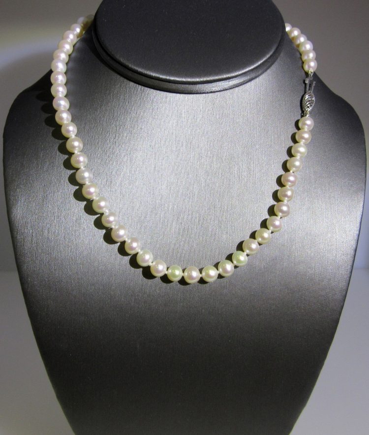 Japanese Akoya Pearl Necklace