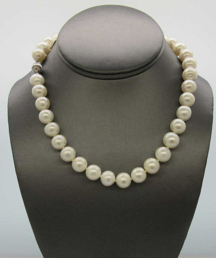 Pearl Necklace