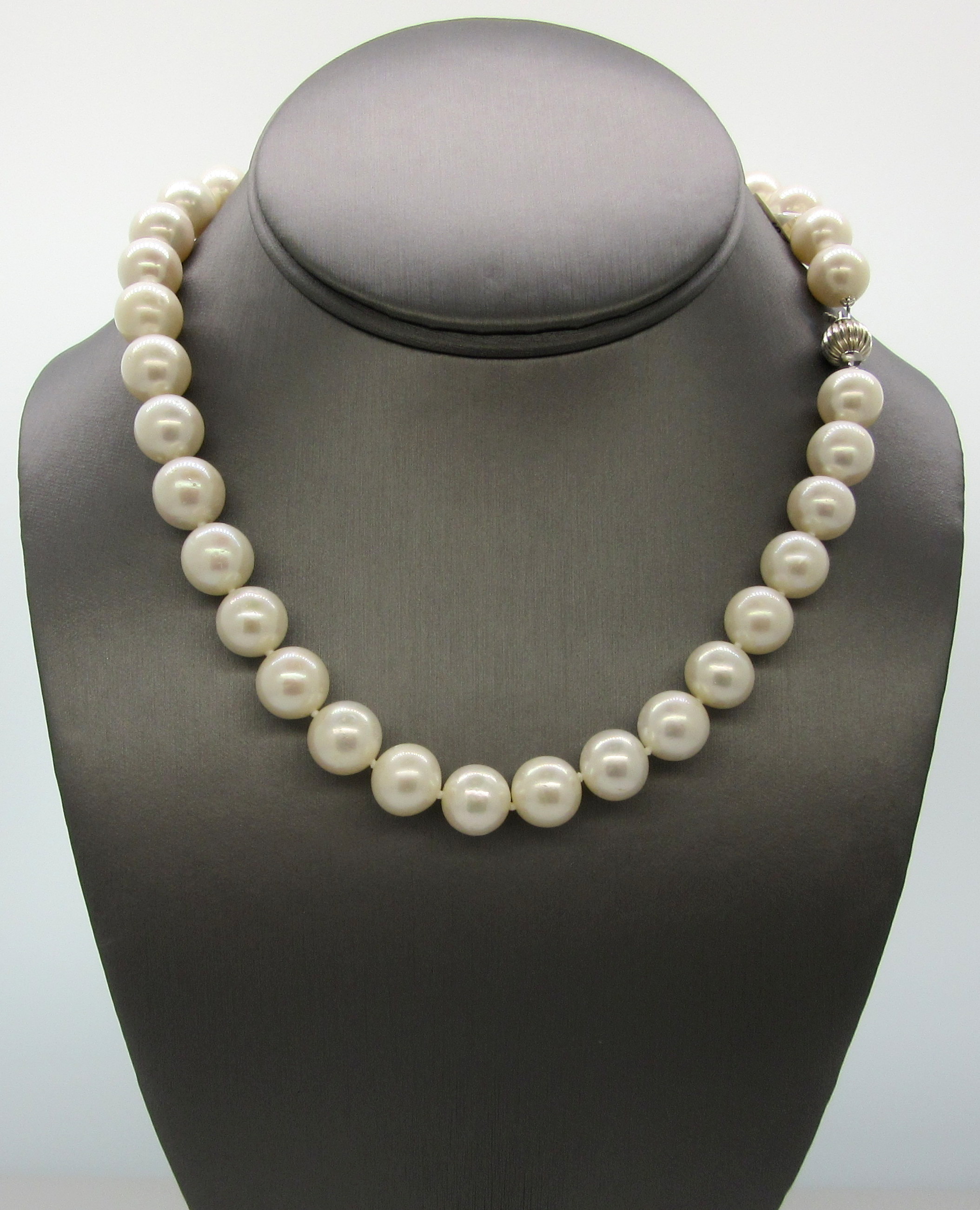 Japanese Akoya Pearl Necklace