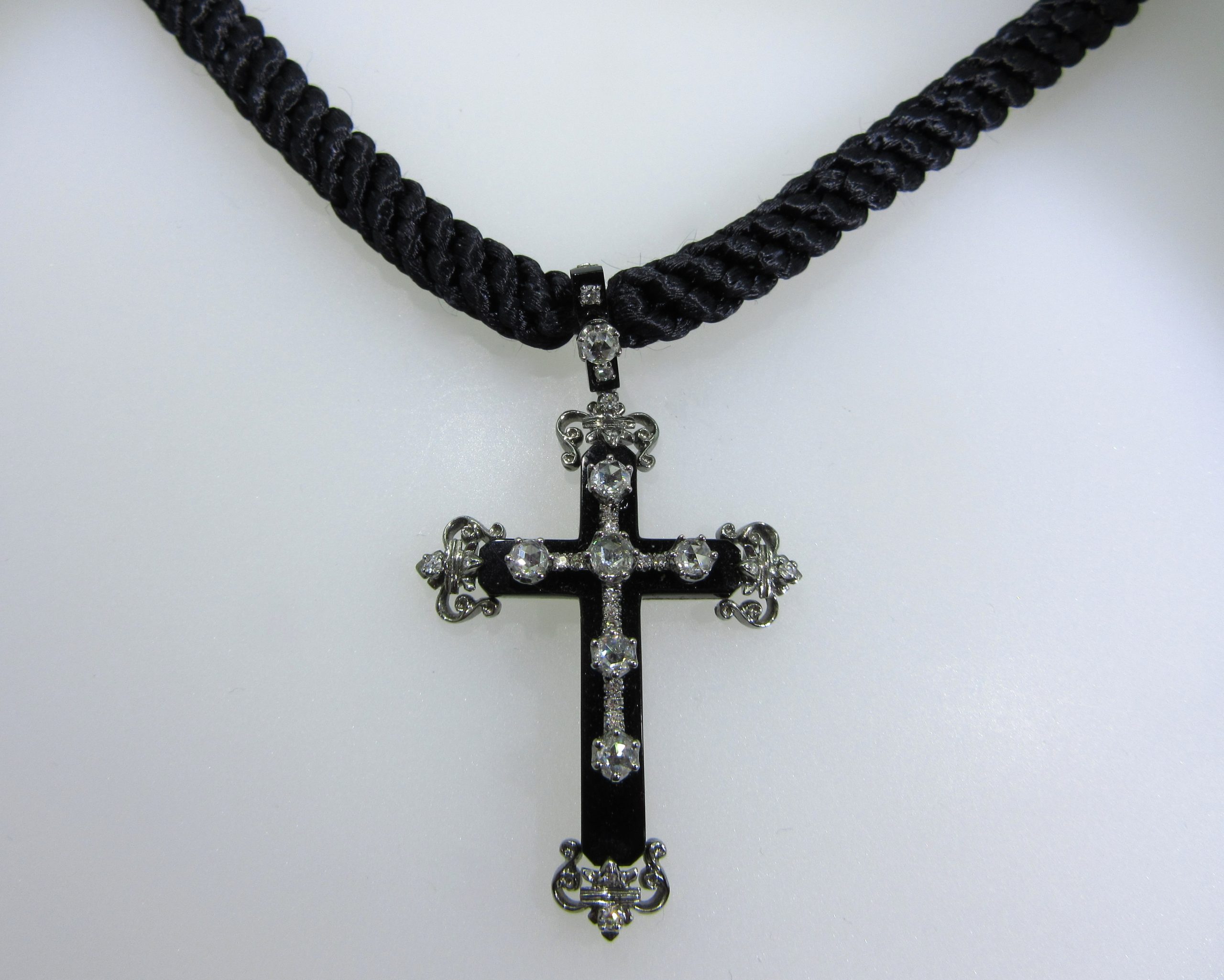 Exotic Stone Cross in Sterling Silver with Black Onyx, 26mm | David Yurman