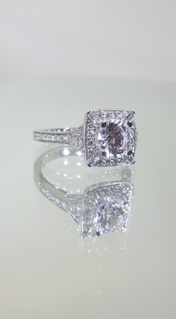 Diamond Ring Mounting