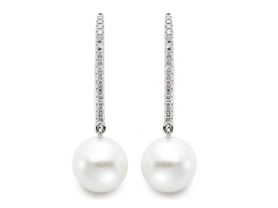 MASTOLONI - 18K White Gold 10-10.5MM White Round Cultured Pearl Shepherd Hook Earring with 34 Diamonds 0.15 TCW