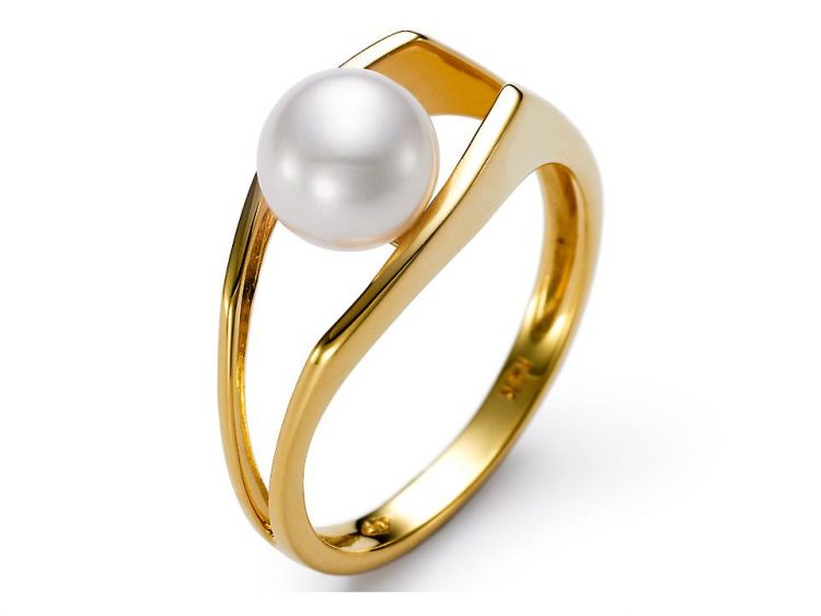 MASTOLONI - 14K Yellow Gold 6.5-7MM White Round Freshwater Pearl Ring