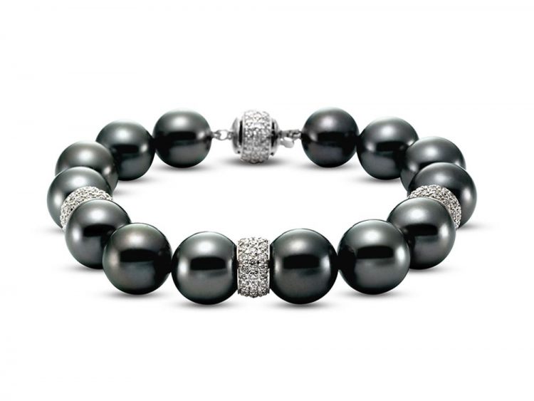 MASTOLONI - 18K White Gold 10.5-11MM Black Round Tahitian Pearl Bracelet with 159 Diamonds 2.06 TCW 7.25 Inches