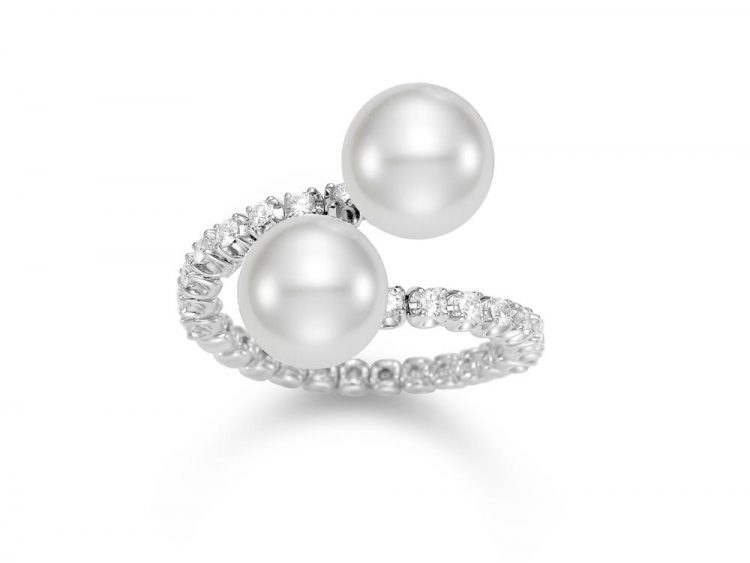 MASTOLONI - 18K White Gold 10MM White Round South Sea Pearl Ring with 14 Diamonds 0.41 TCW