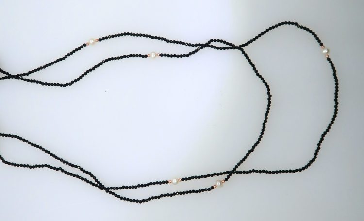 Black Spinel and Pearl Fashion Necklace